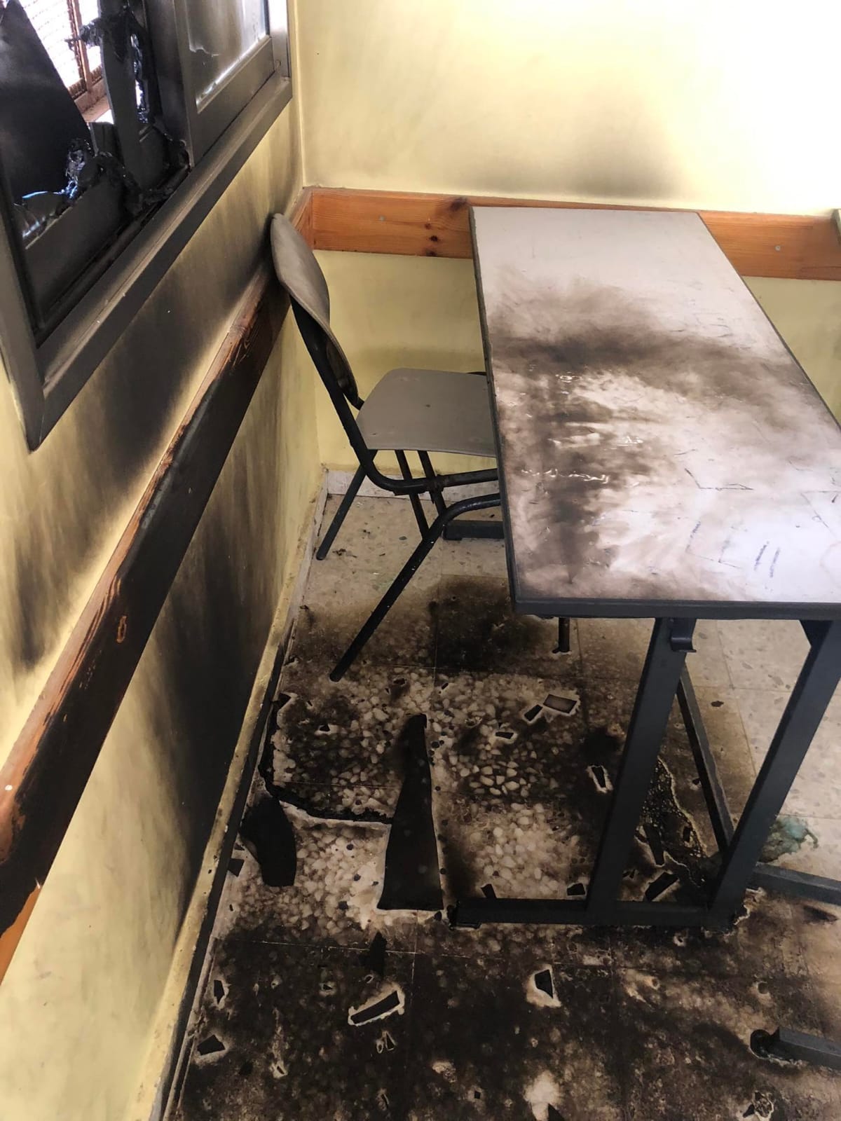 "التربية": حرق صف في مدرسة عوريف في جنوب نابلس جريمة احتلالية بشعة