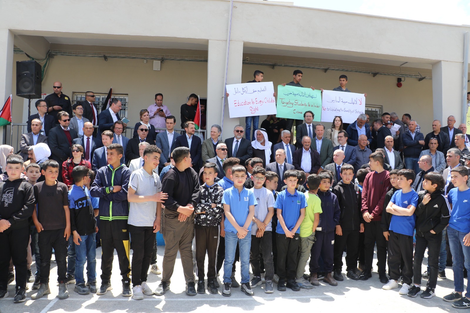 زيارة دعم ومناصرة لطلبة مدرسة المغير