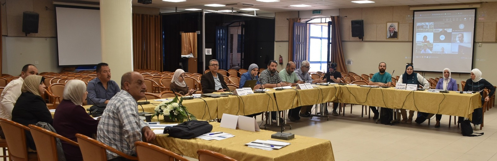 لقاء لتطوير المحتوى التعليمي الرقمي للمباحث العلمية